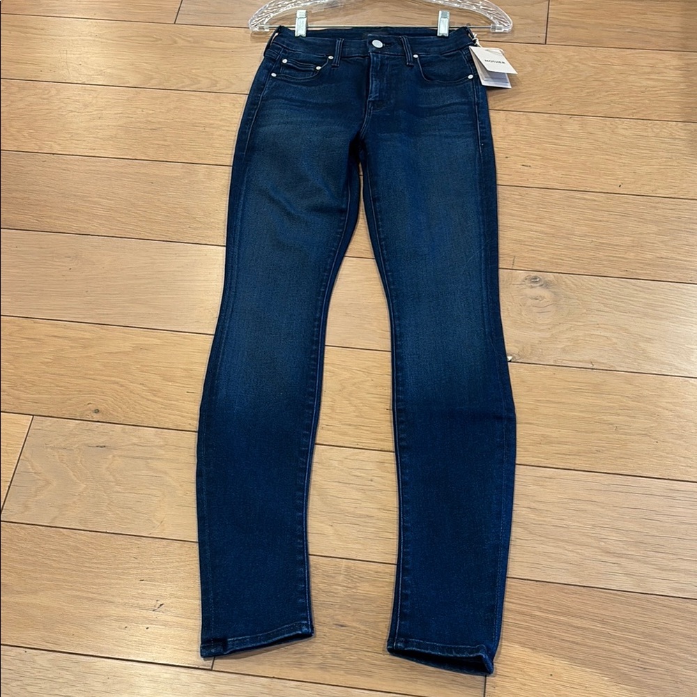 Mothers Jeans size 23 Looker Skimp Taking shape never worn brand new with tags